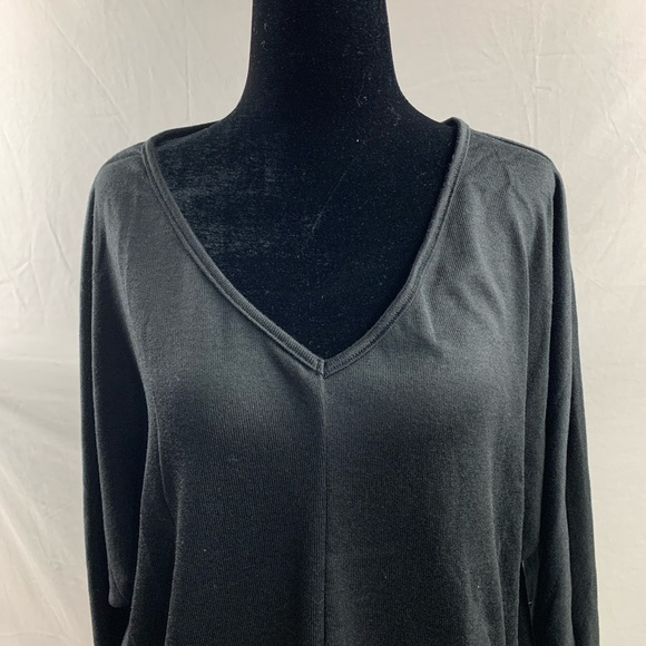 Black Oversized V Neck Batwing Long Sleeve Knit Tee - Picture 8 of 10